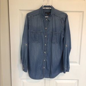 Banana Republic chambray tunic length shirt